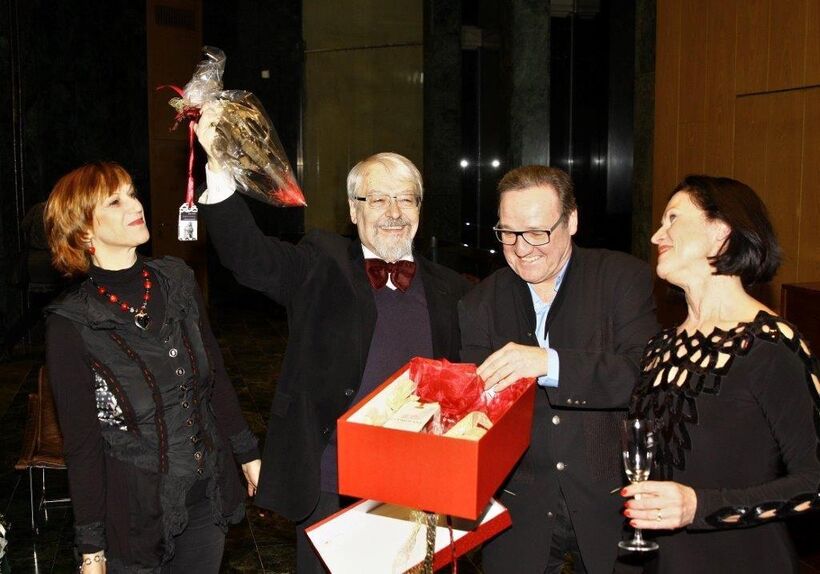 Křest knihy Daniela Wiesnera (Michaela Černá, Daniel Wiesner, Luboš Hajn a Nelly Danko). Foto: osobní archiv L.H.